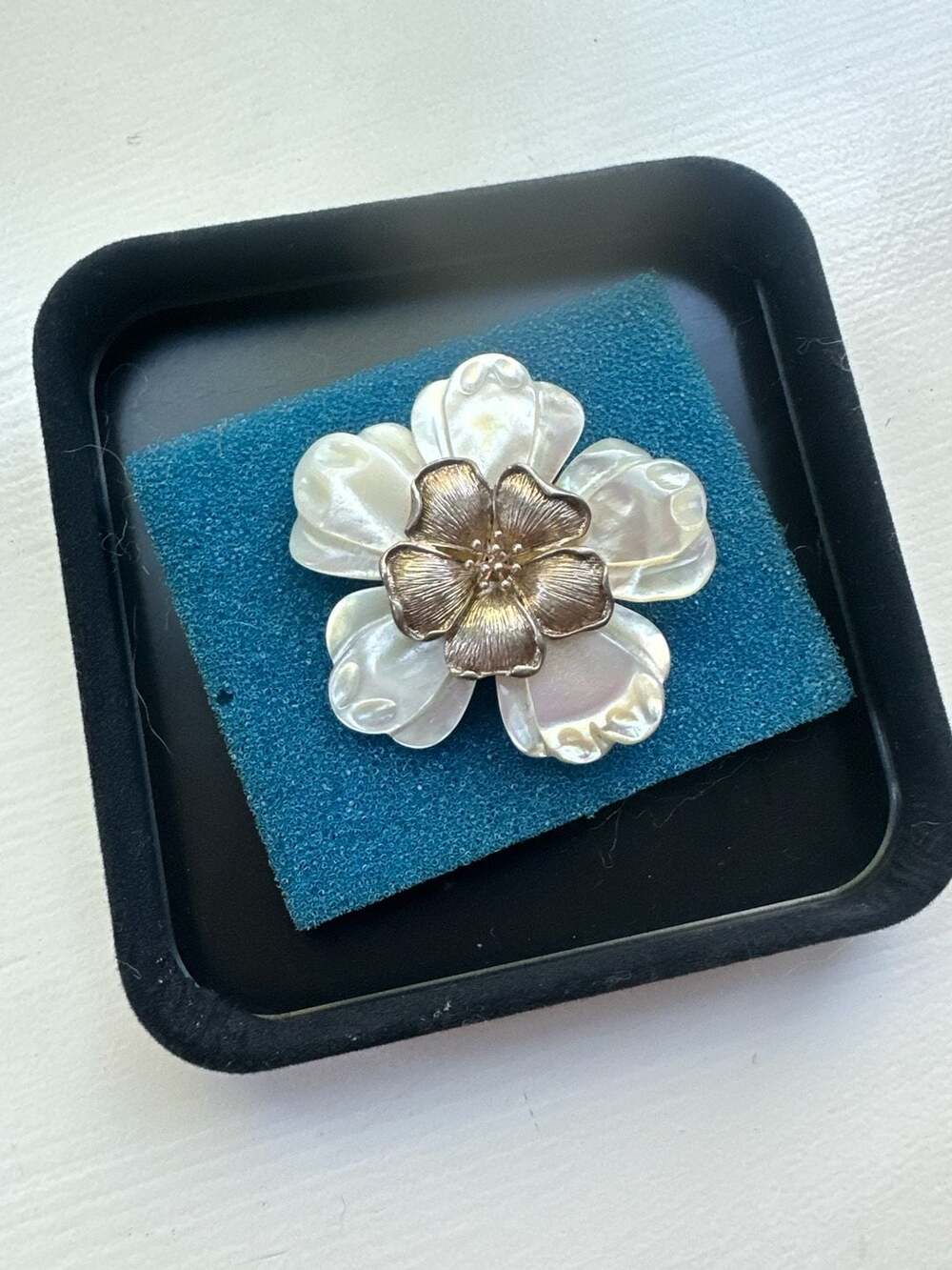 Judith Jack Sterling Silver Mother of Pearl Carved Flower Brooch Pendant